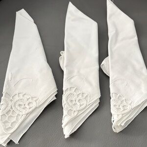 Battenberg Lace|| Elegant White Embroidered Table Napkins